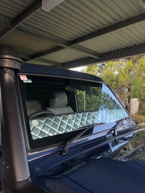 Front Lower Windscreen Shades in Black